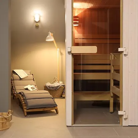 Am Park Apartment